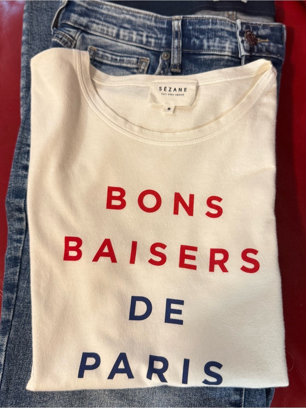 Sezane “Bons Baisers de Paris" White Graphic Tee